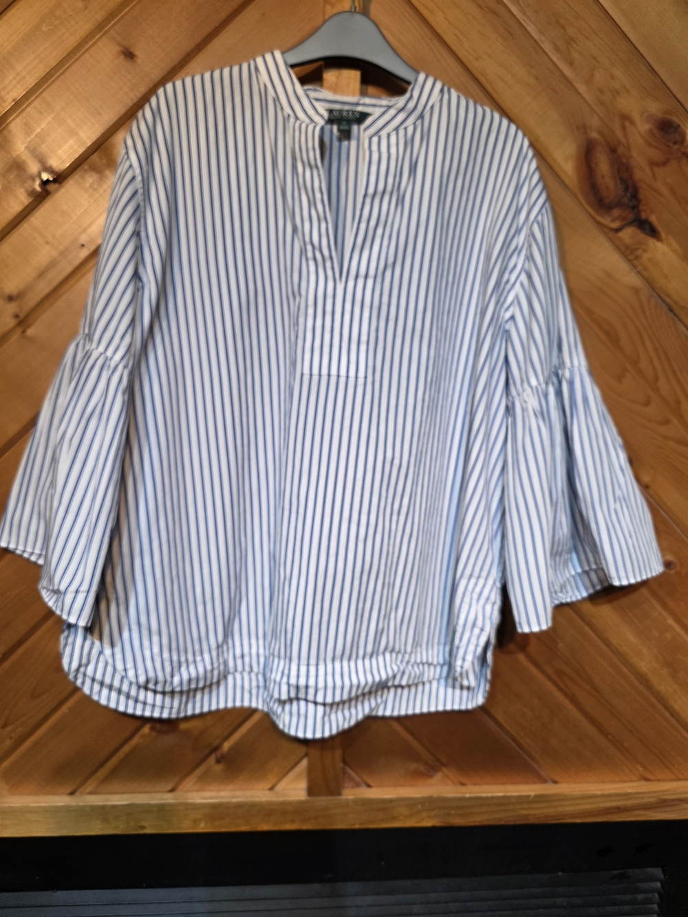 Lauren Ralph Lauren Blue/White Striped V Neck Bell Sleve Size XL PTP 24 Inches